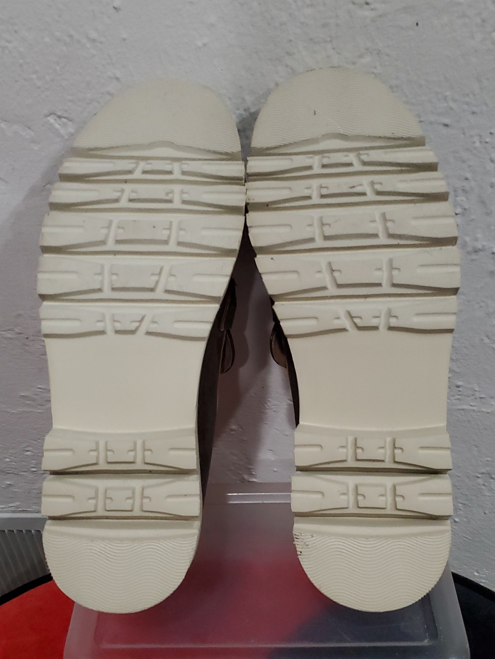 2 Pair Hey Girl by Corkys Literally Tan Suede Loafer Chunky Chain Size 11 - Picture 7 of 15